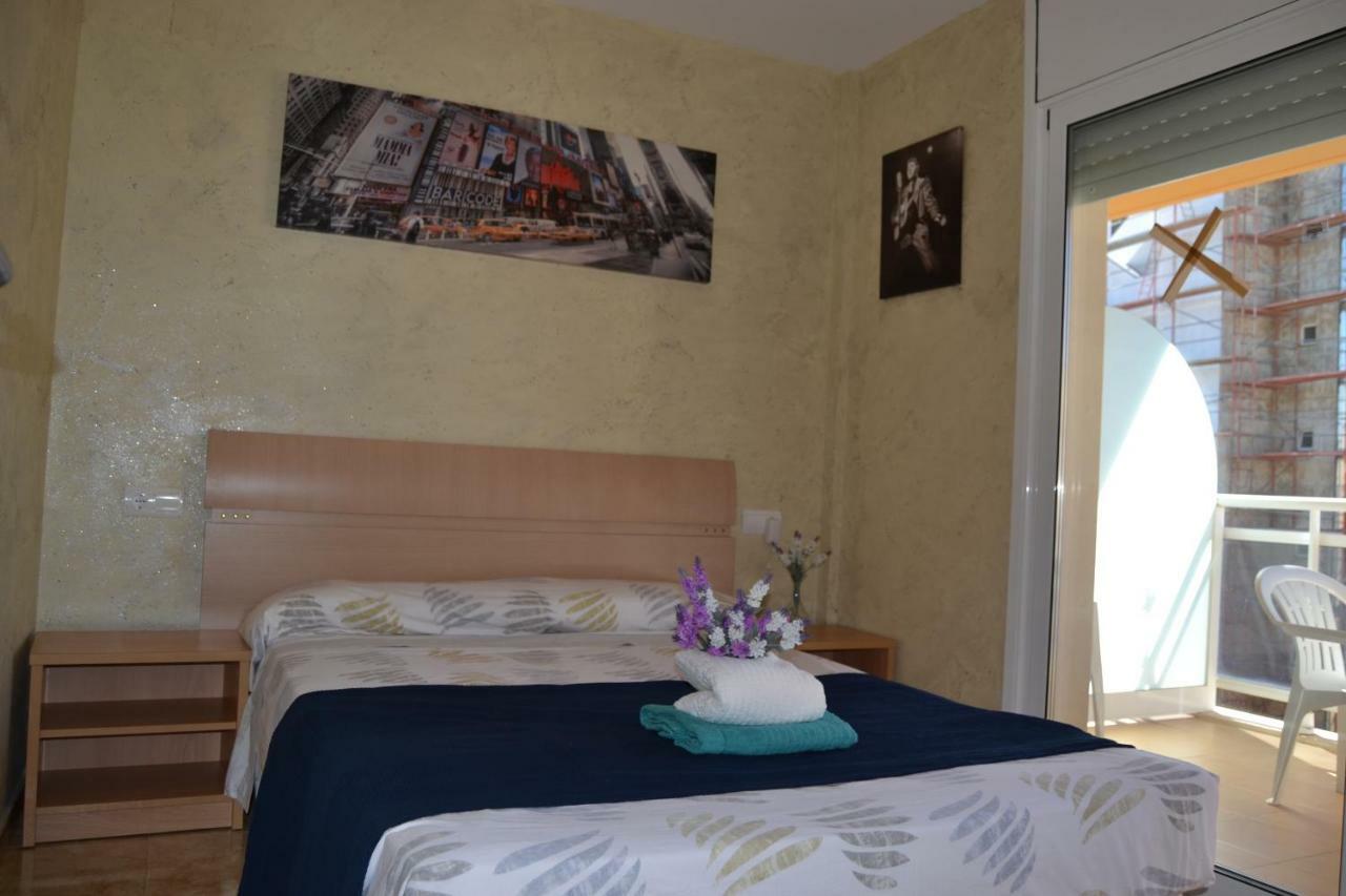 Ferienwohnung Fabuloso Apartamento Familiar Con Piscina En Salou Exterior foto